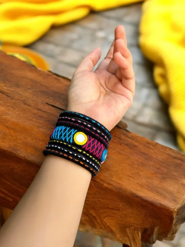 Set of 7 Black Bangles