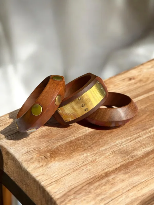 Golden Strip Chunky Wooden Bangles (2.6-2.10) Large