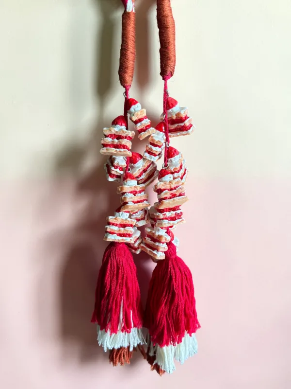 Strawberry Pastry Parandi