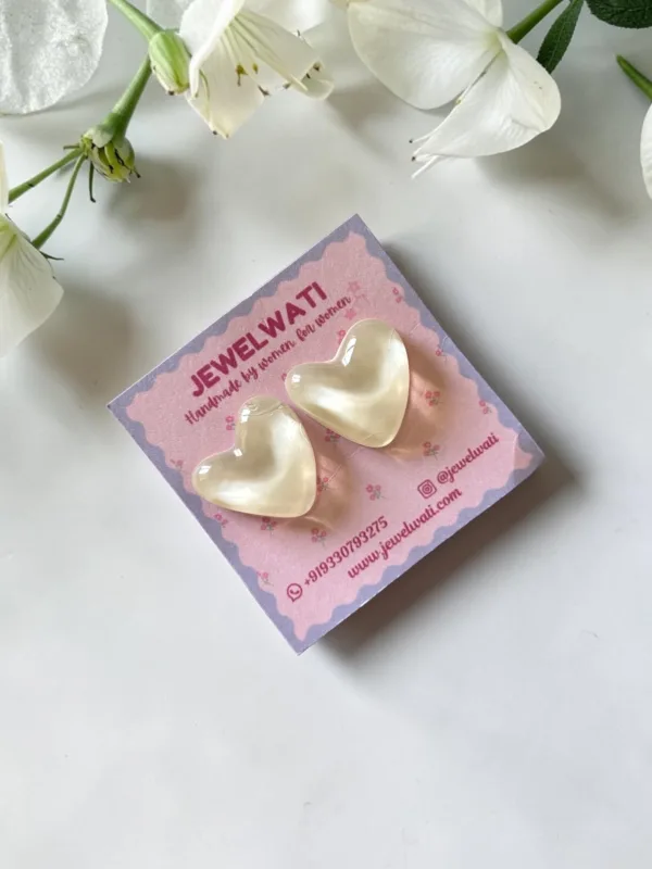 White Heart Resin Stud Earrings